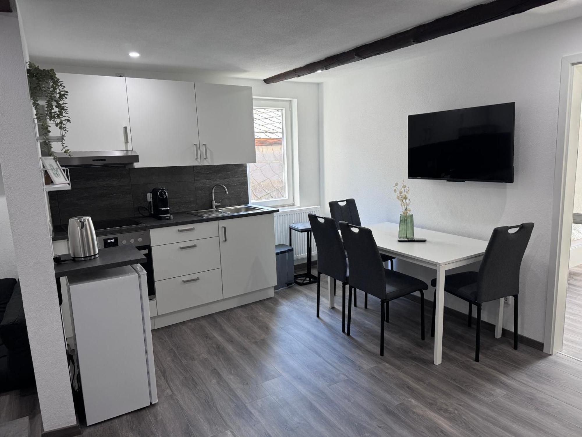 Ferienwohnung Direkt An Der Mosel Im Zentrum Von Zell Extérieur photo