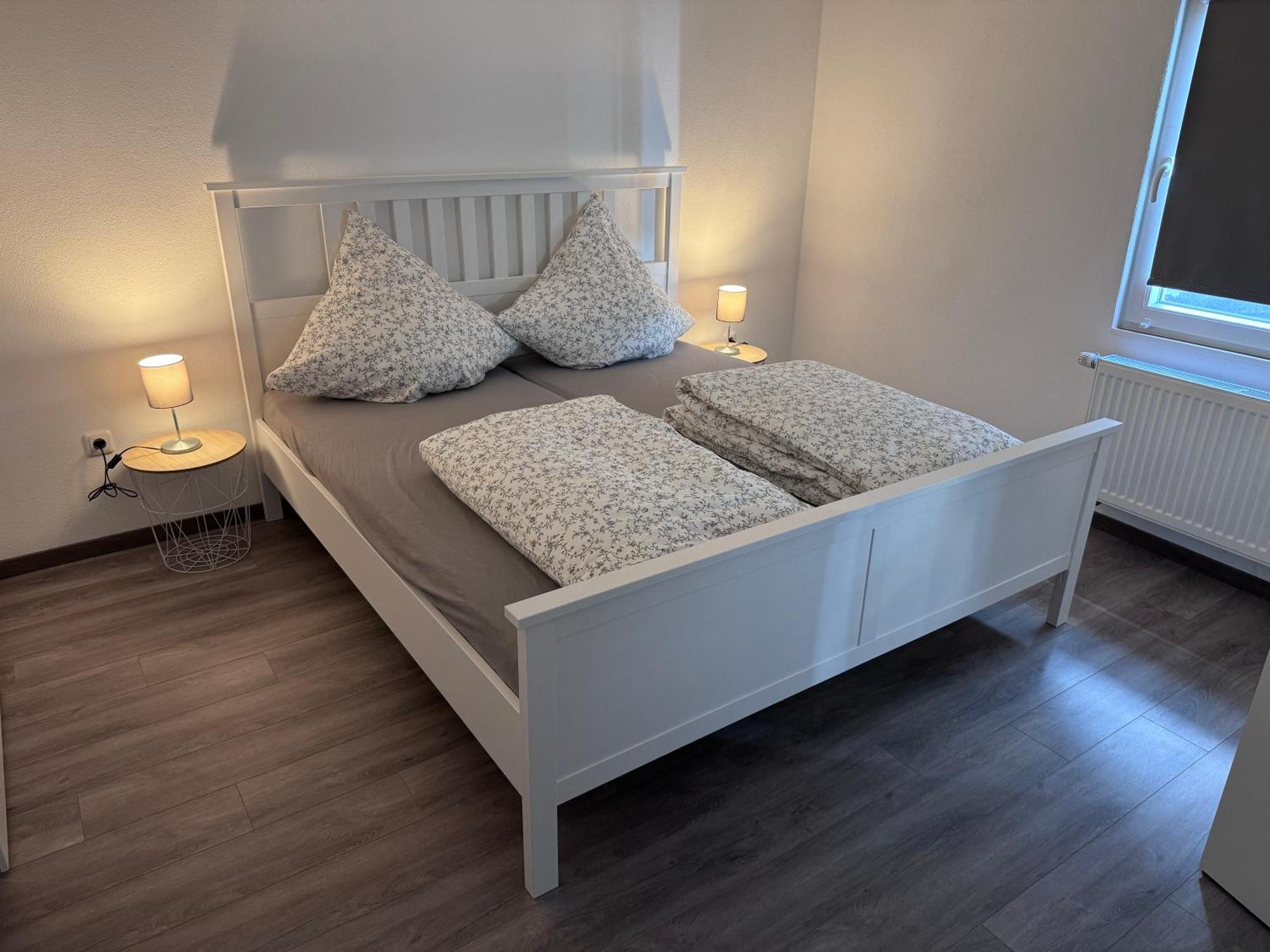 Ferienwohnung Direkt An Der Mosel Im Zentrum Von Zell Extérieur photo