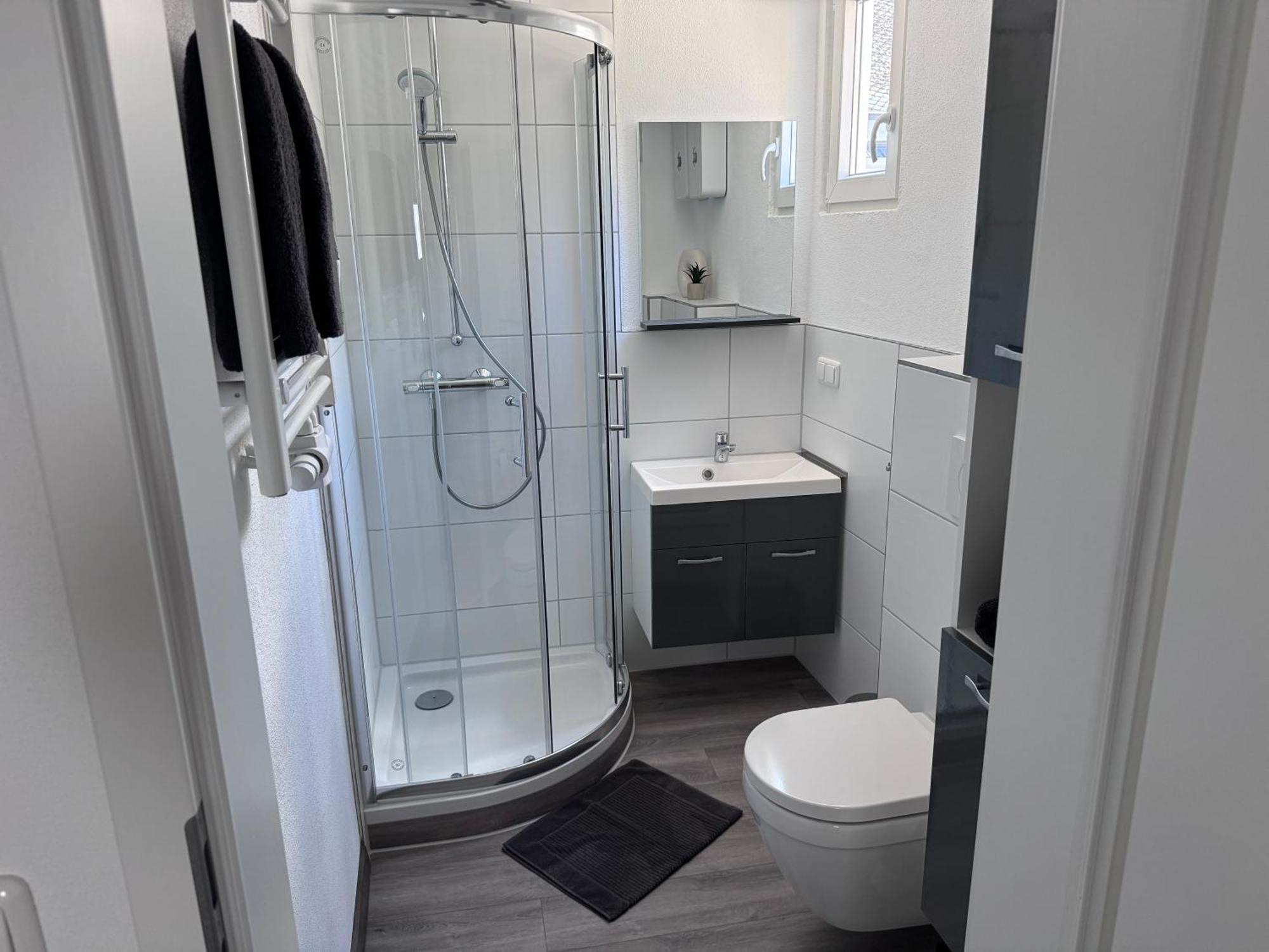 Ferienwohnung Direkt An Der Mosel Im Zentrum Von Zell Extérieur photo