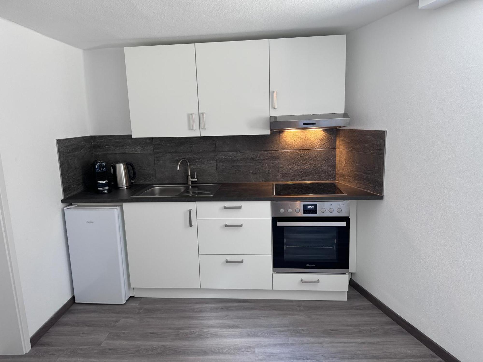 Ferienwohnung Direkt An Der Mosel Im Zentrum Von Zell Extérieur photo